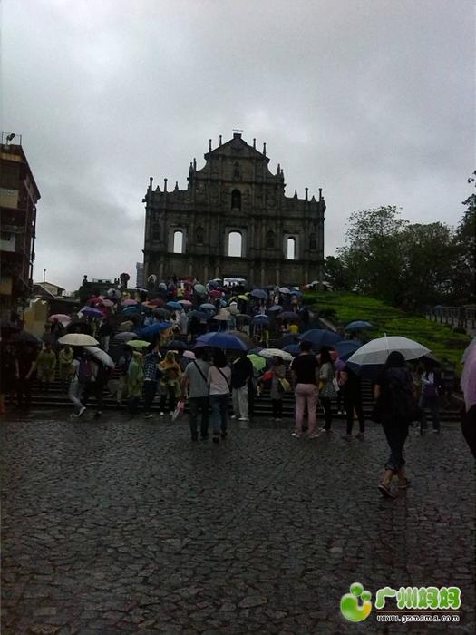 澳門下雨適合去旅游嗎，澳門雨天旅游是否值得一試？