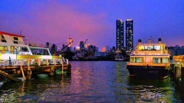 澳門夜景高清正版無(wú)水印視頻,澳門夜景實(shí)拍，澳門夜景高清實(shí)拍，璀璨夜景的無(wú)水印視頻欣賞