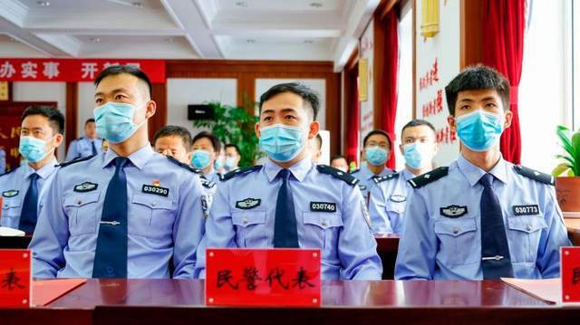 民警食堂取名大全最新，創(chuàng)意與實用并重，民警食堂命名大全，創(chuàng)意與實用并重的新名稱推薦