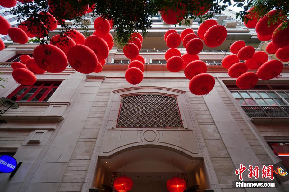 澳門正版紅燈籠掛牌，澳門紅燈籠正版掛牌揭曉