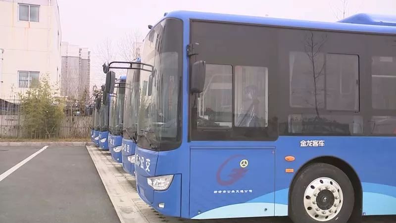 新沂公交新能源車，新沂公交新能源車亮相，綠色出行新選擇