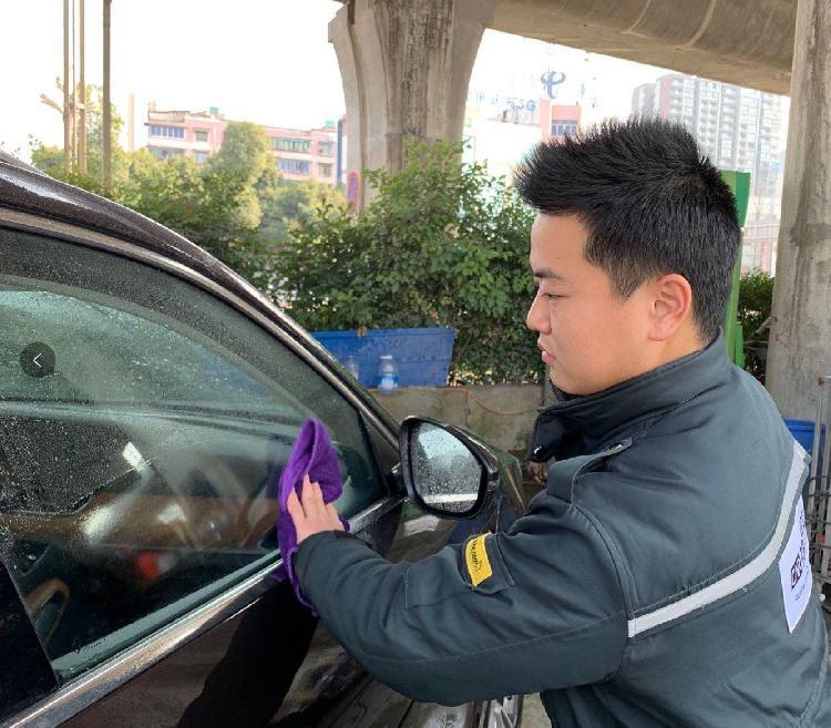 神州租車重慶是新能源嗎，神州租車重慶分部新能源汽車使用情況